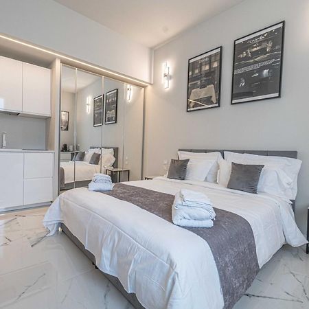 Moscova Luxury New Suite Milán Exterior foto