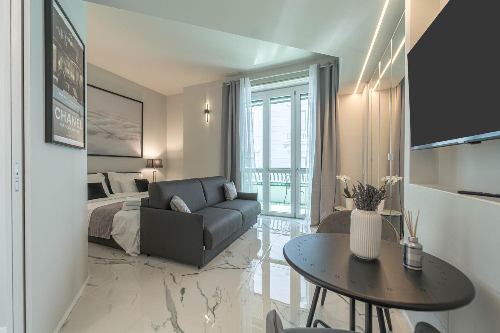 Moscova Luxury New Suite Milán Exterior foto