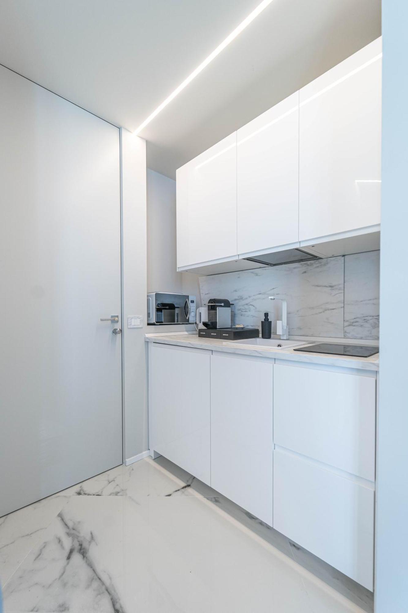 Moscova Luxury New Suite Milán Exterior foto